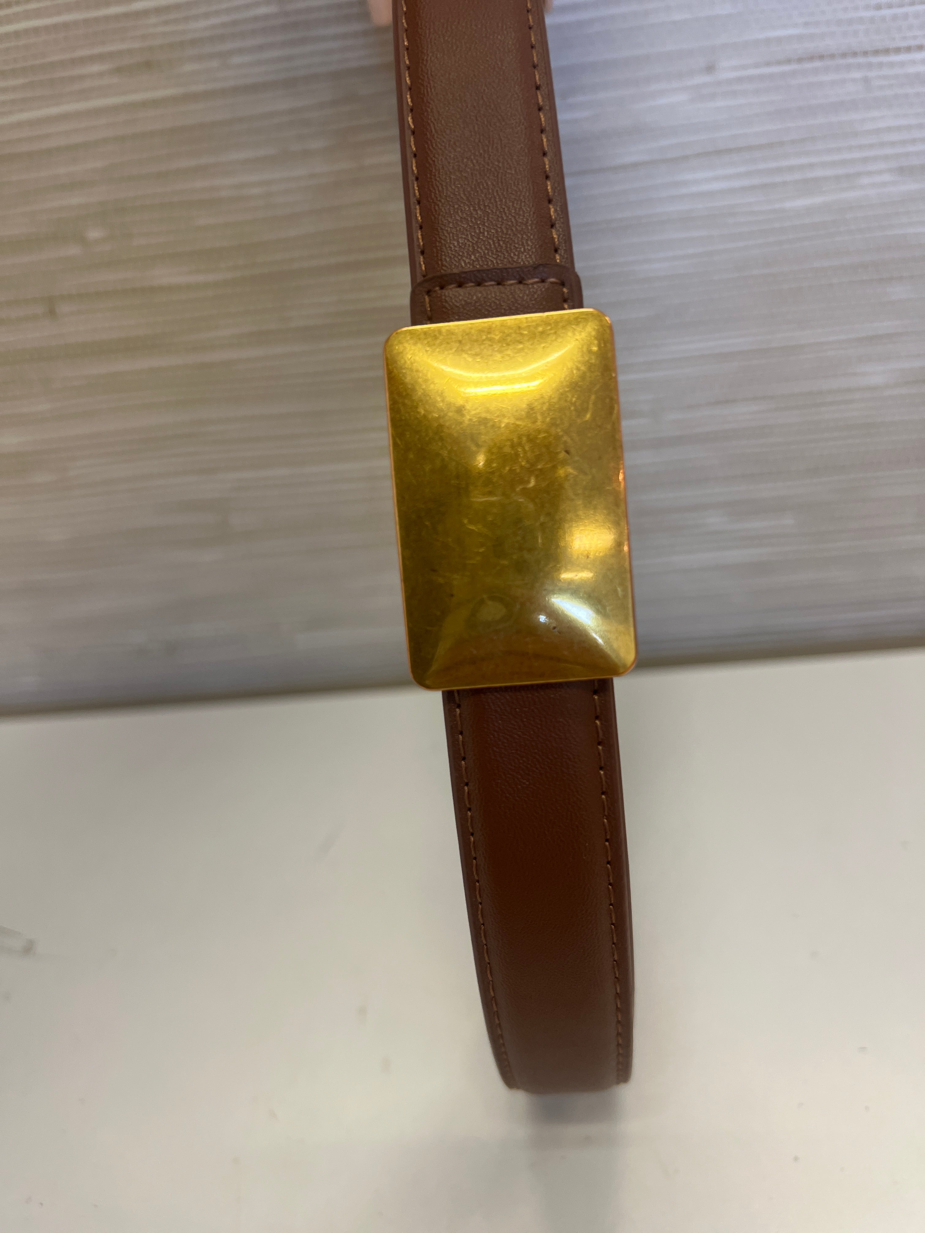 Via Brushed Rectangle Buckle Belt