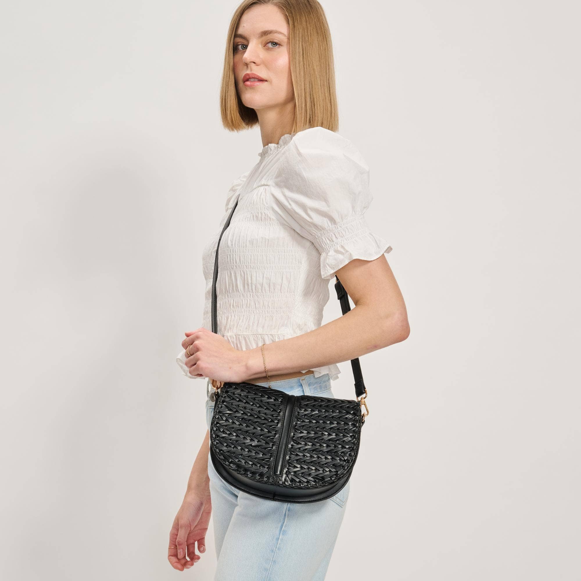 Cecillia Crossbody