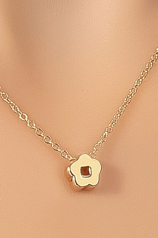 Renton Flower Necklace
