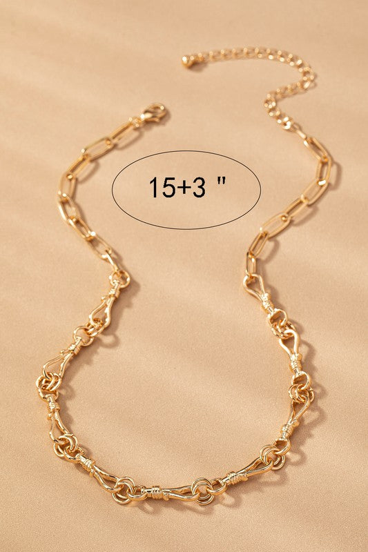 Reign Chain Necklace