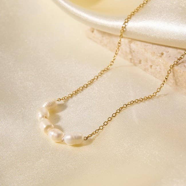 Clint Pearl Necklace