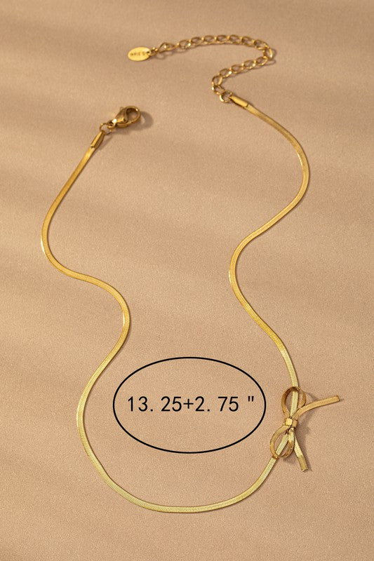 Hestin Bow Choker Necklace