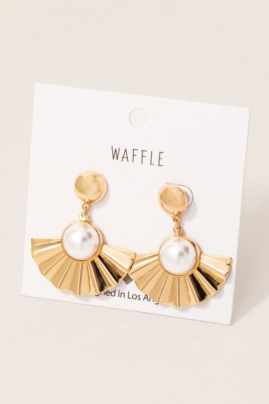 Ramone Pearl Stud Fan Earrings