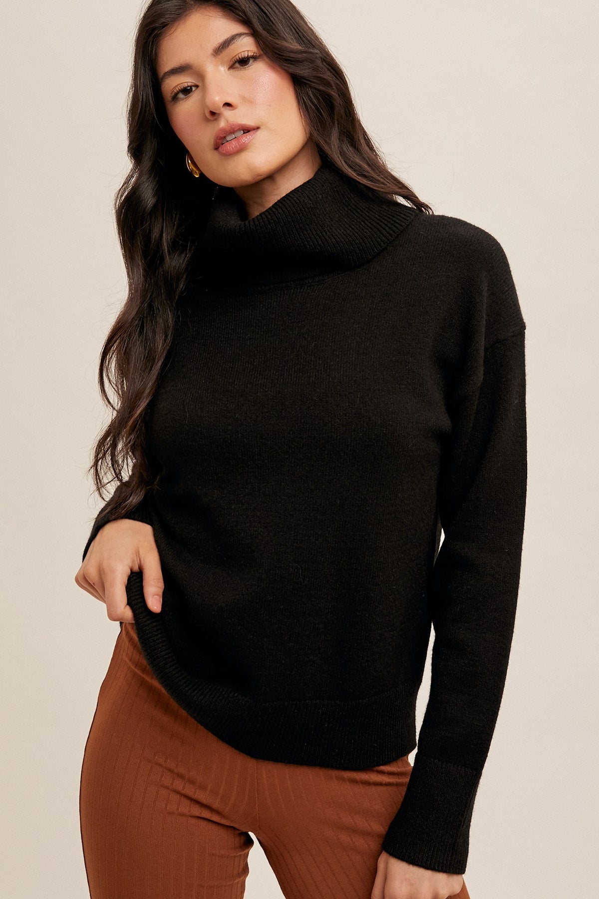 Elavie Turtleneck Sweater (2 Colors!)
