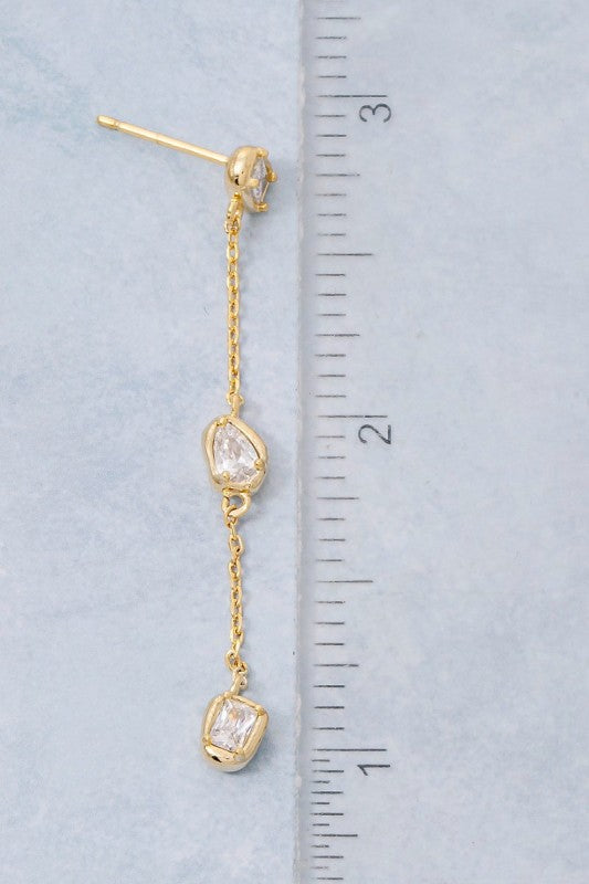 Penelope Tear Drop Dangle Earrings (2 Colors!)