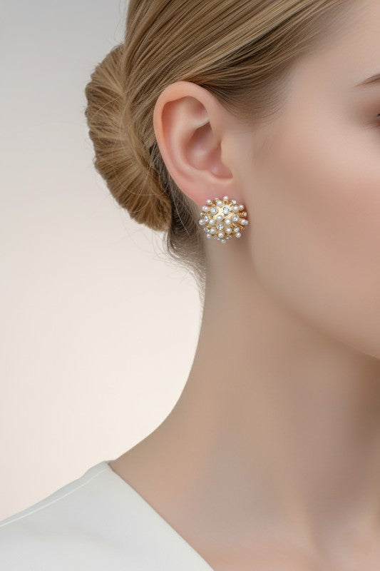 Catia Stud Earrings