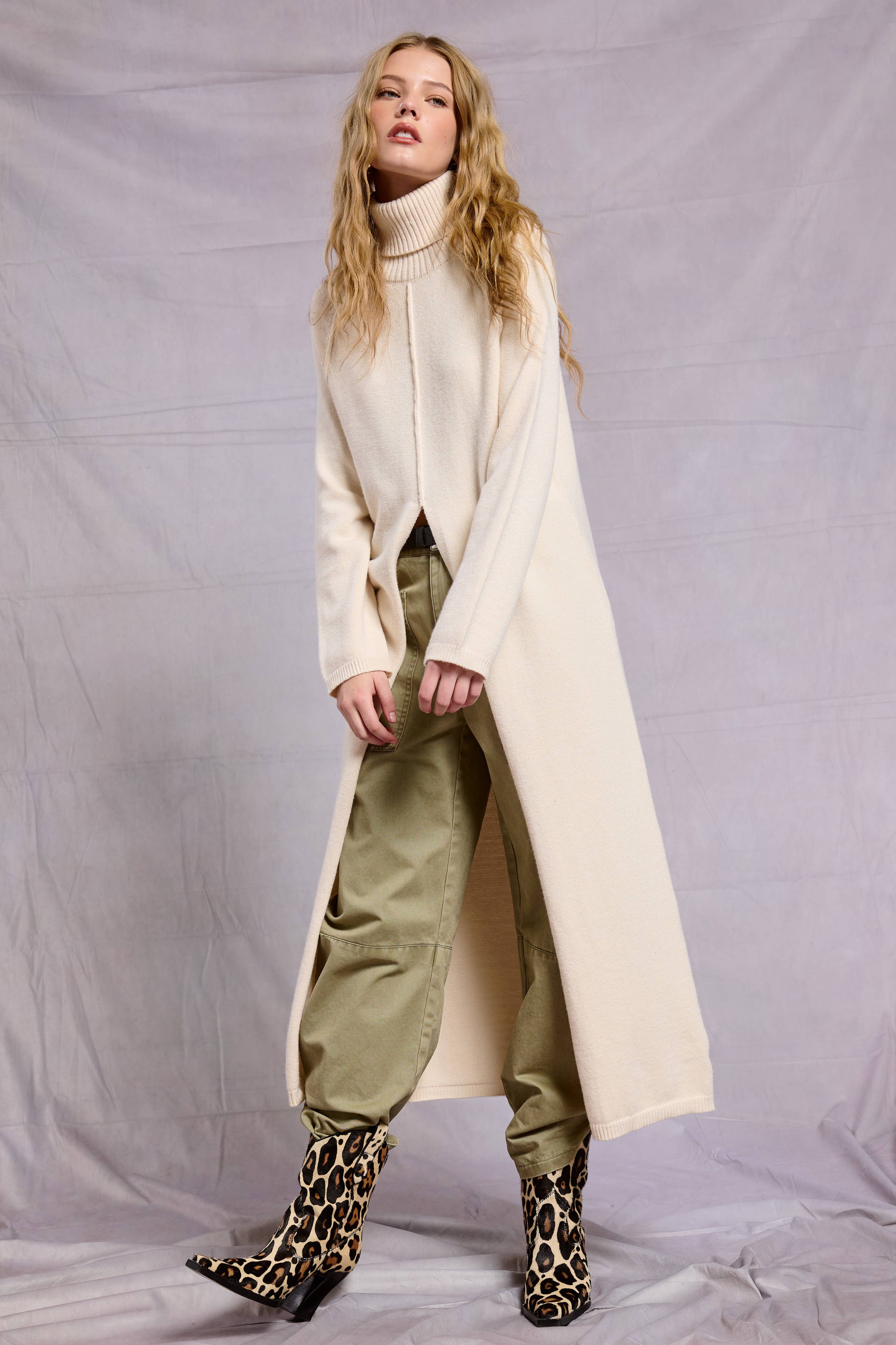 Vale Ribbed Turtleneck Tunic Sweater