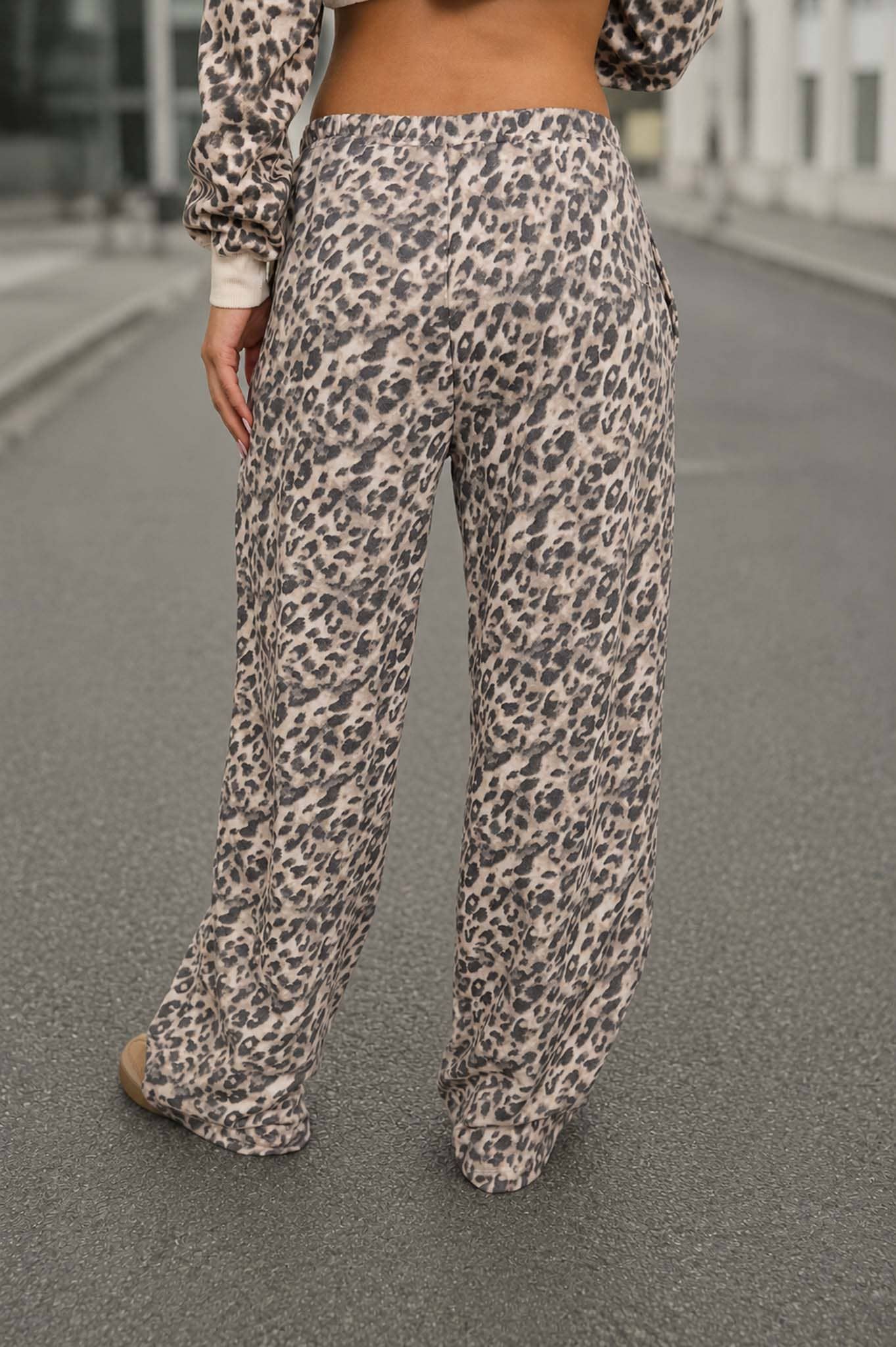 Sonja Leopard Knit Pants