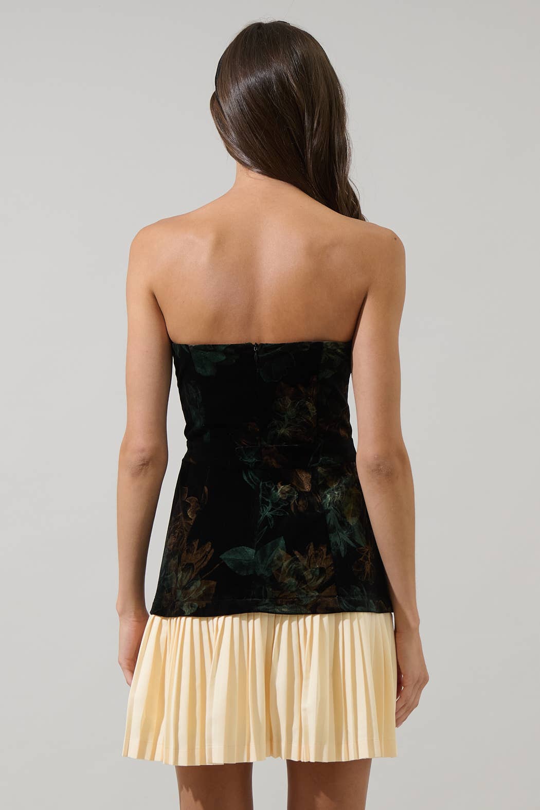 Fenrin Velvet Strapless Mini Dress -In stores 10/10!