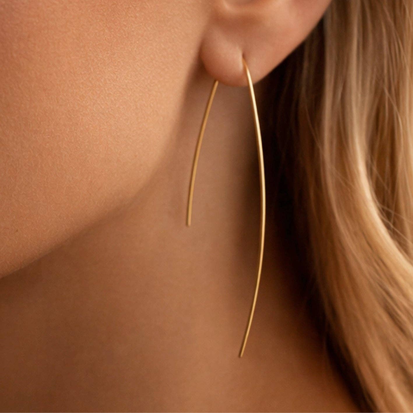 Arla 18K Gold Long Threader Earrings