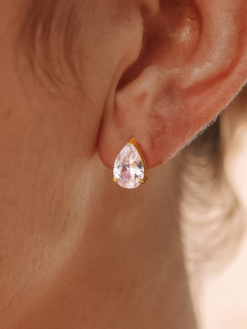 Flânerie by MAIQ Avenn 18K Gold Non-Tarnish Round CZ Flat Back Earrings