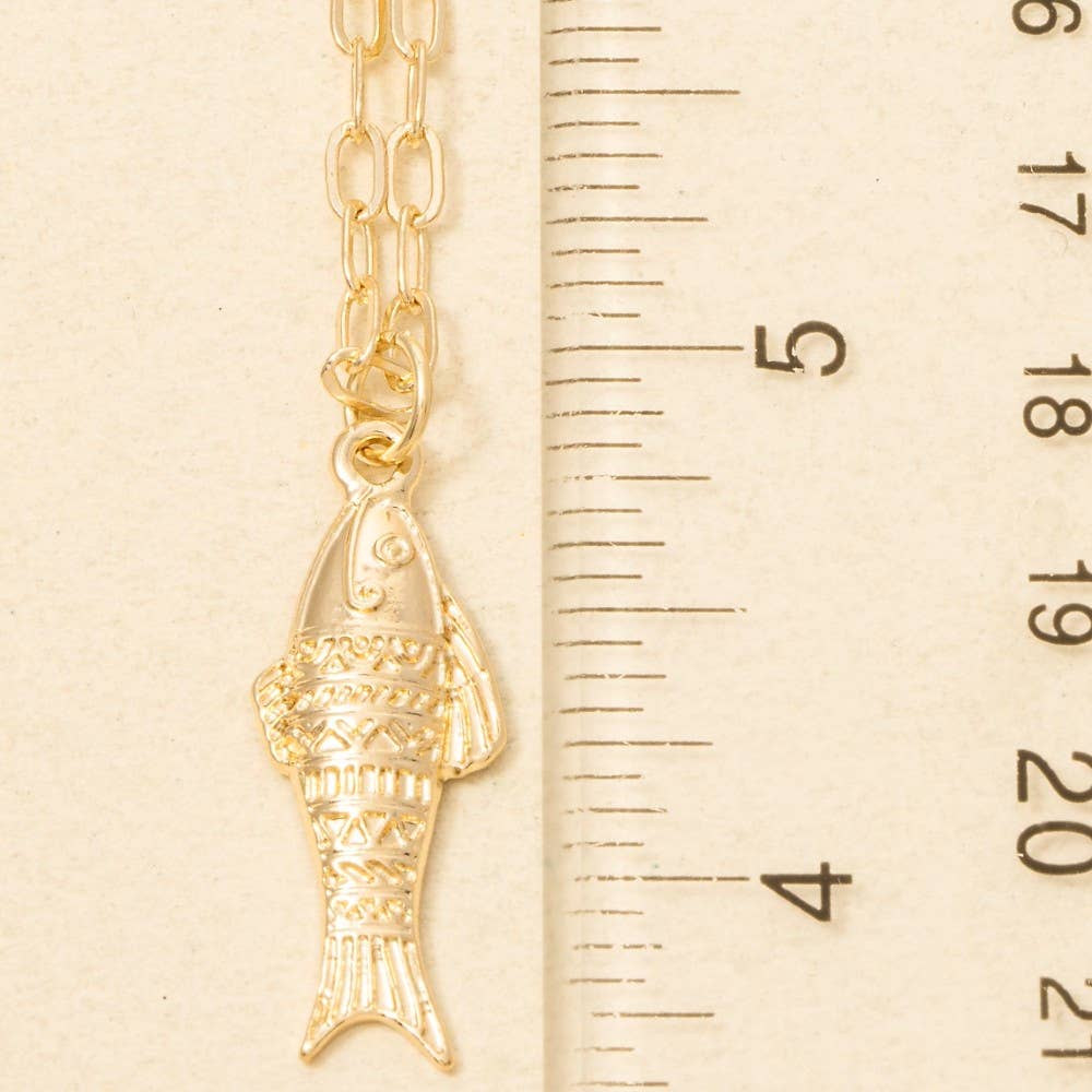 Appella Detailed Fish Pendant Dainty Chain Necklace