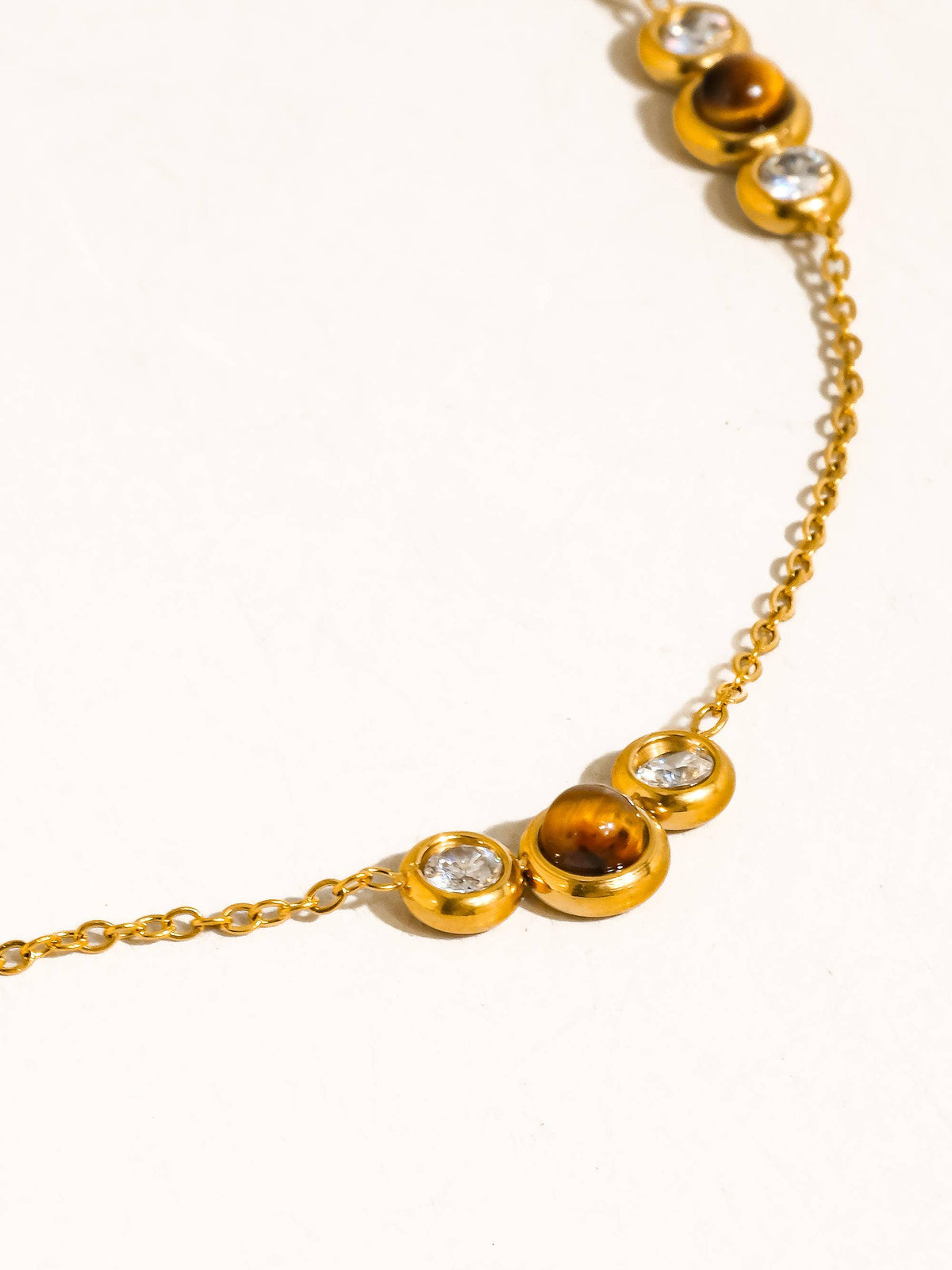 Flânerie by MAIQ Embla 18K Gold Non-Tarnish Tiger Eye CZ Necklace