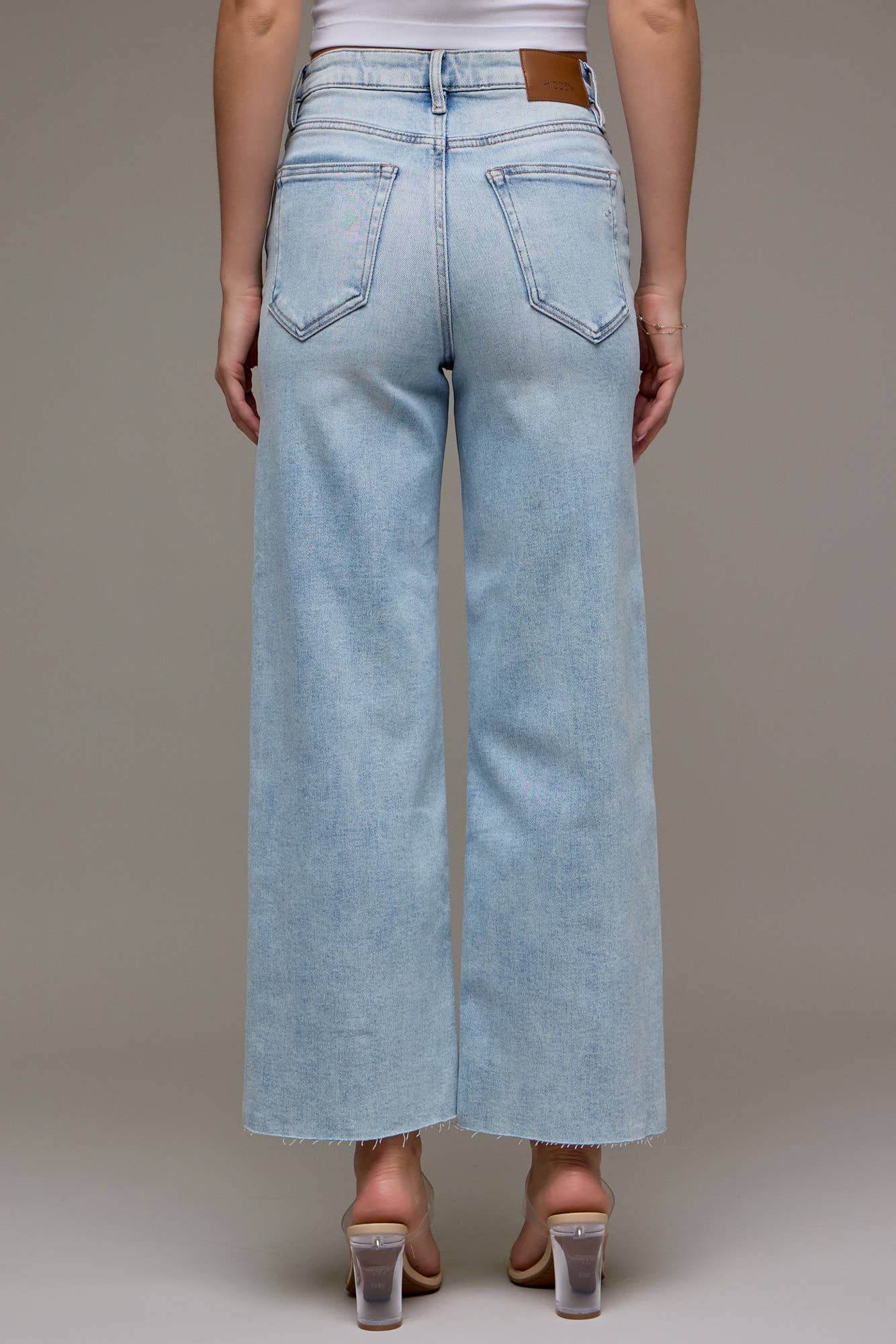 Hidden Jeans Marka Light Wash Clean Stretch Wide Leg Jeans
