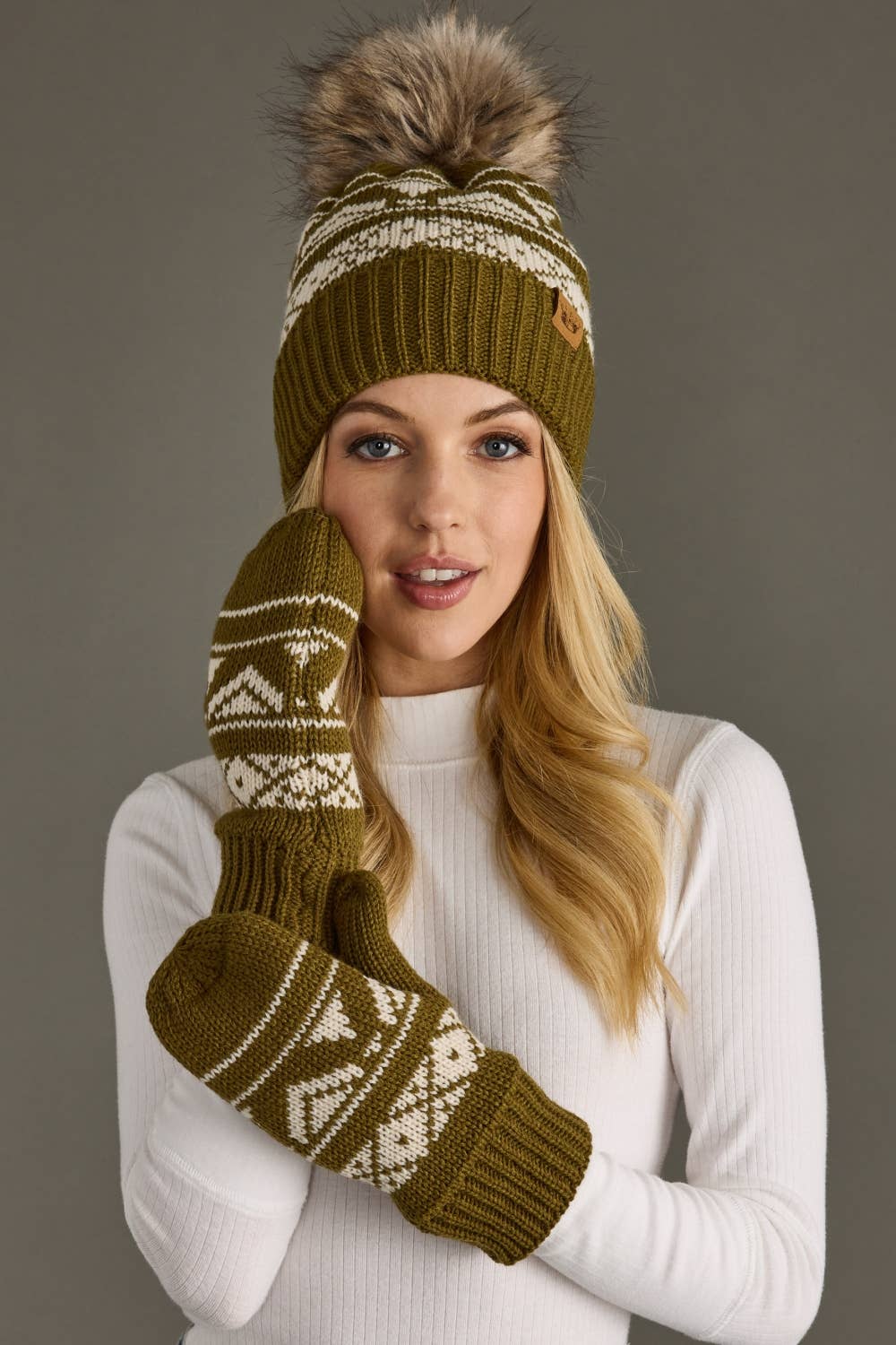 Loe Olive & Cream Patterned Pom Hat