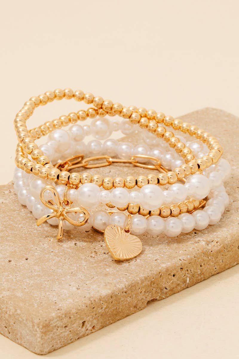Vay Heart Charm Pearl And Metallic Beads Bracelet Set