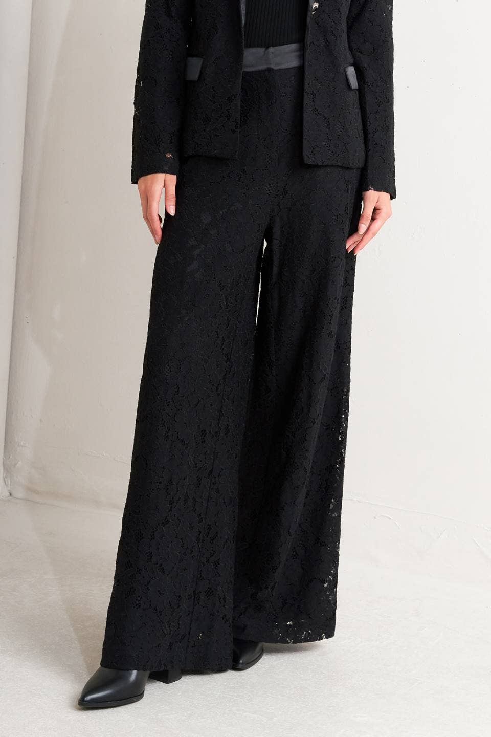 Flint Woven Lace Pant FINAL SALE