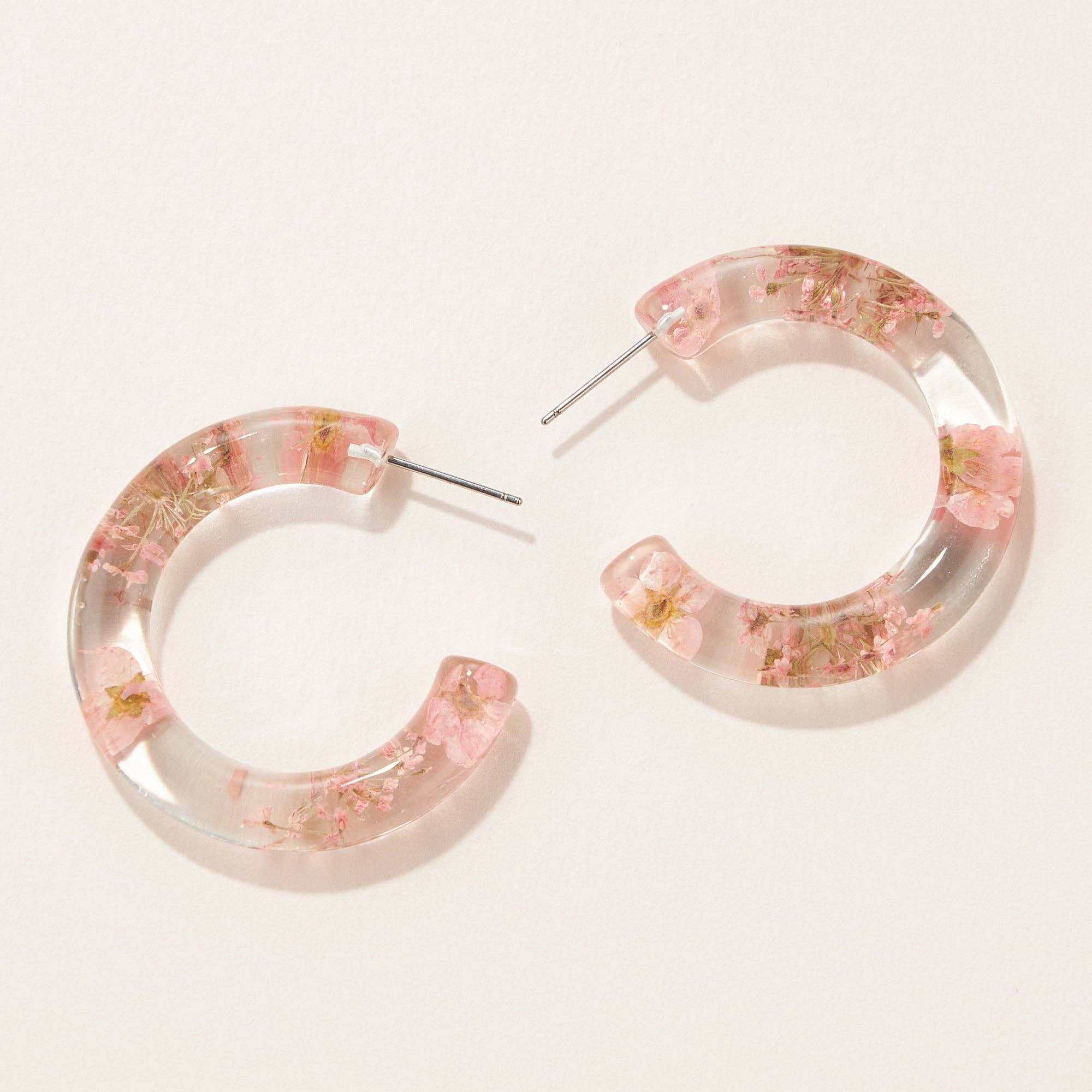 Lonnie Flower Medium Hoop Earrings