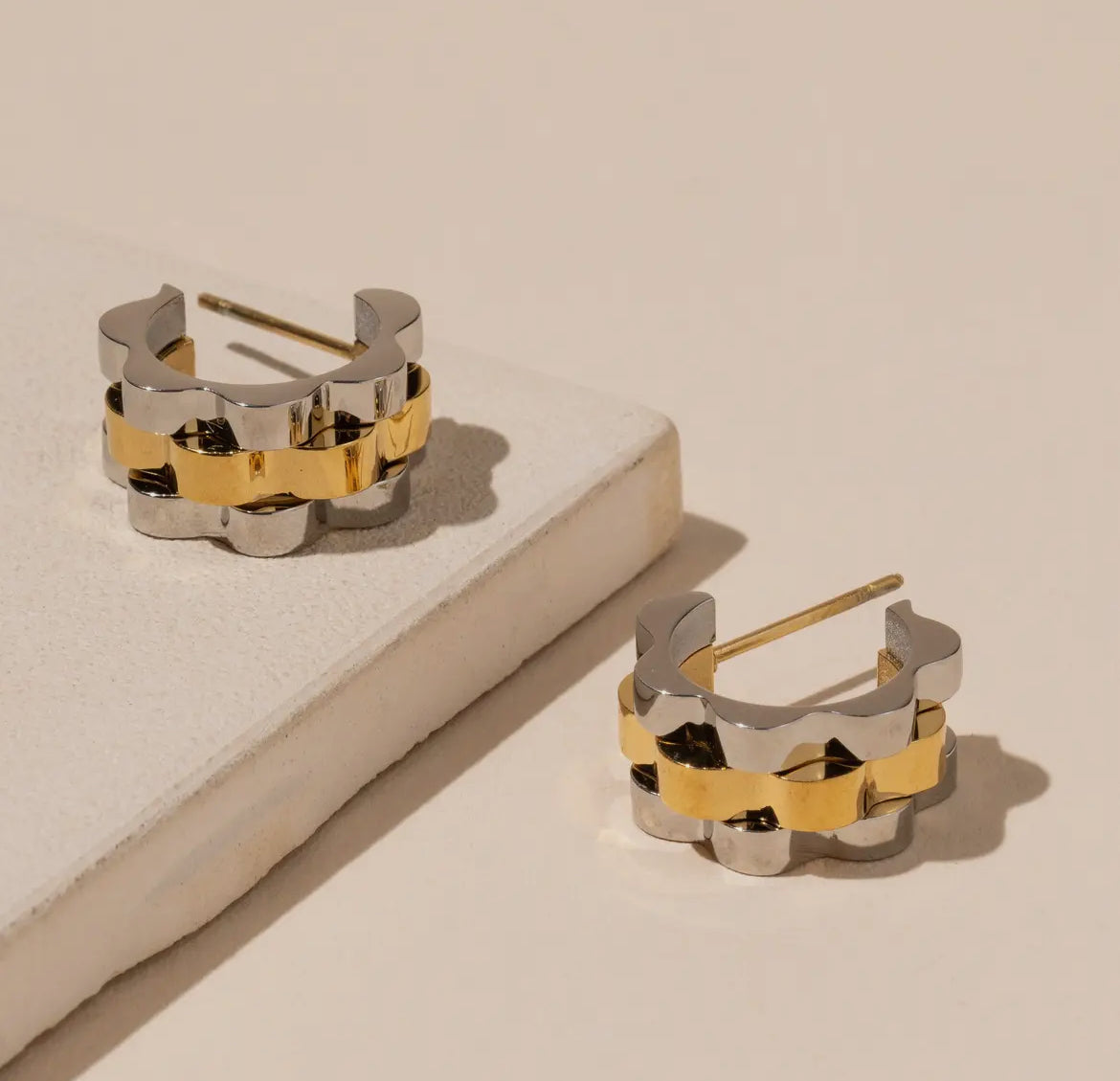 Nillie Hoop Earrings