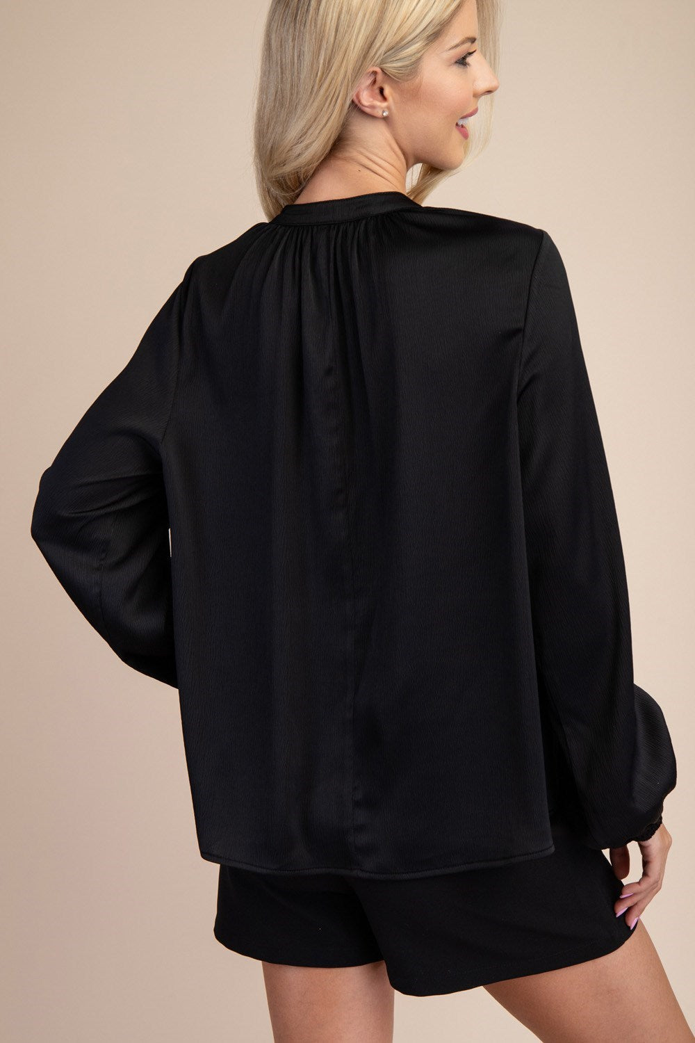 Loe Black Blouse