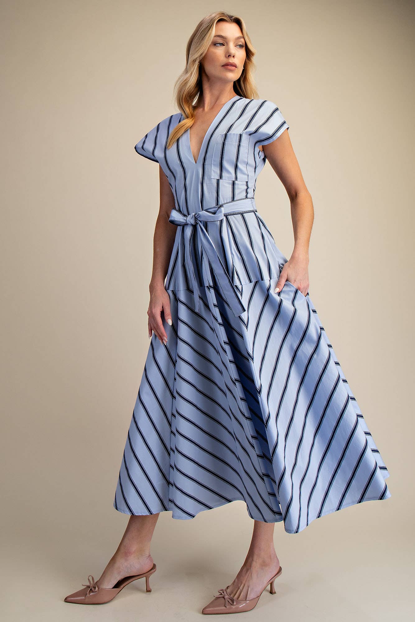 Mae V-Neck Drop Shoulder Waist Tie Midi Dress