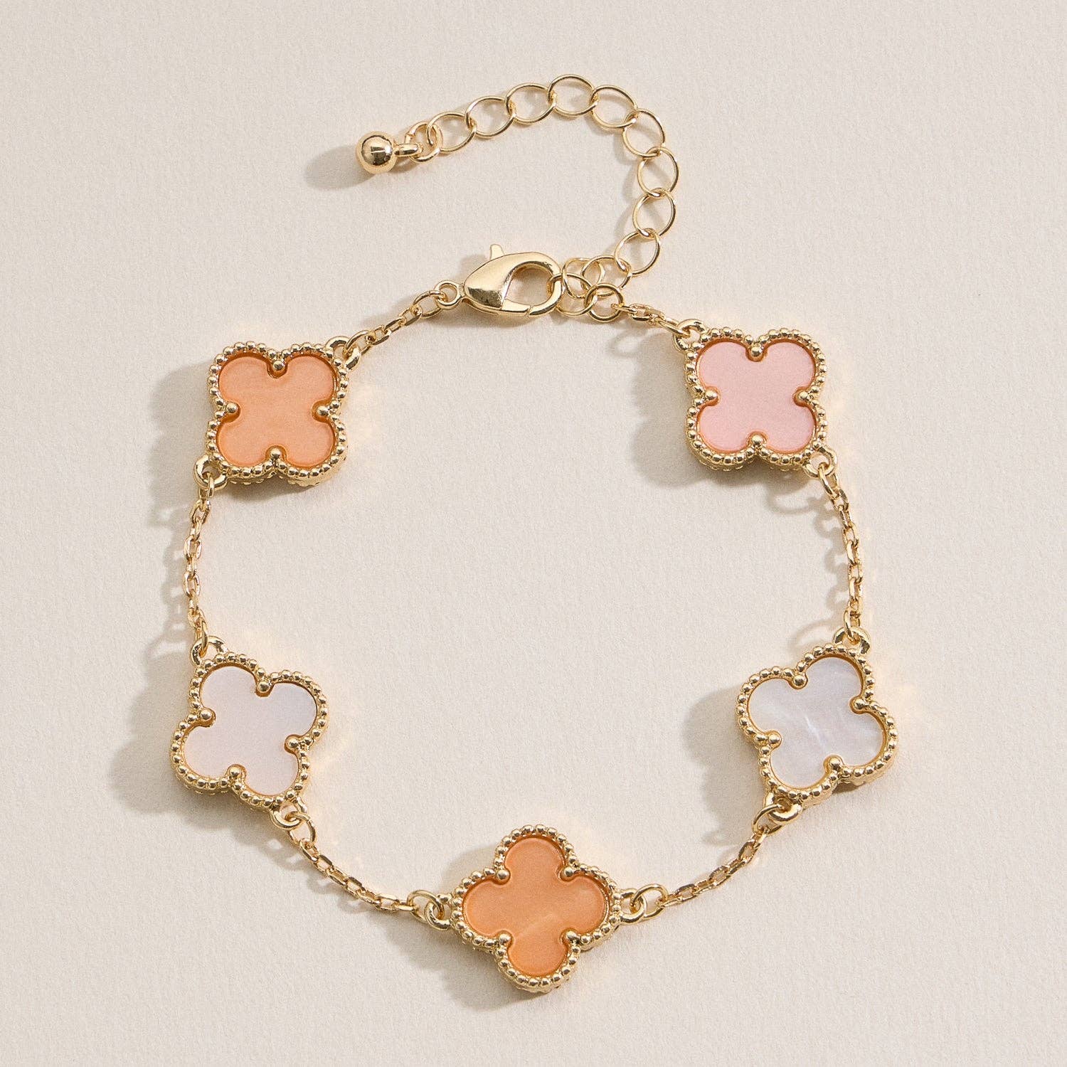 Gunner Multicolor Shell Charm Bracelet (6 Colors!)