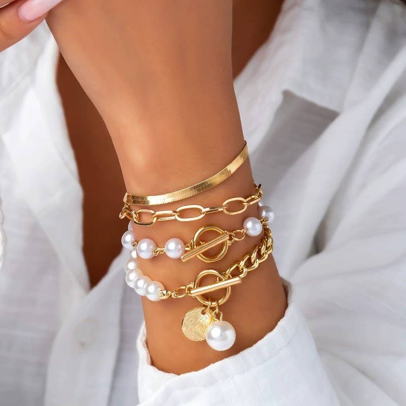Codie Pearl Chain Bracelet