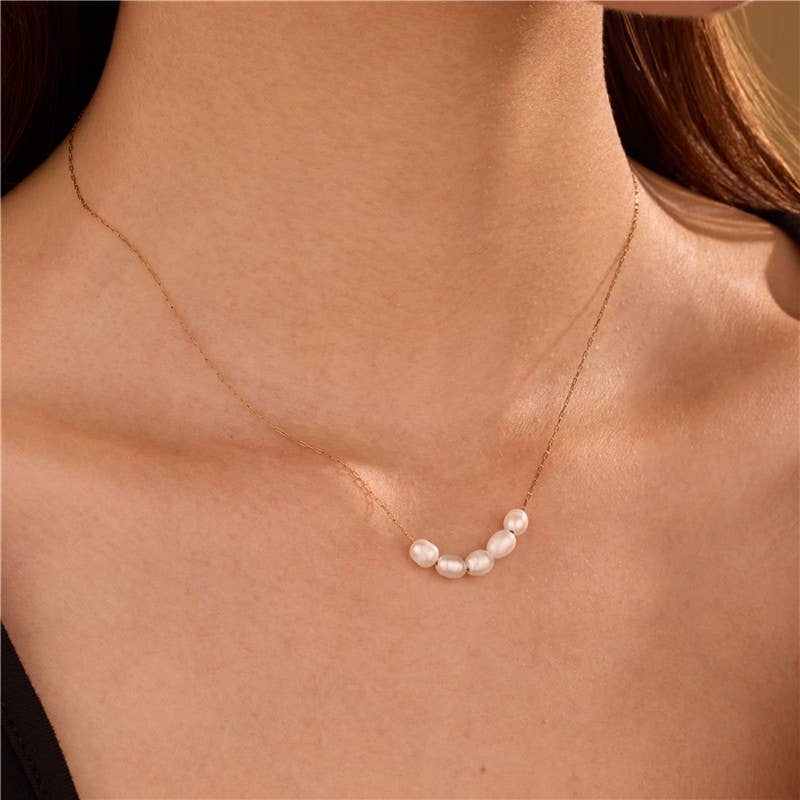 Clint Pearl Necklace