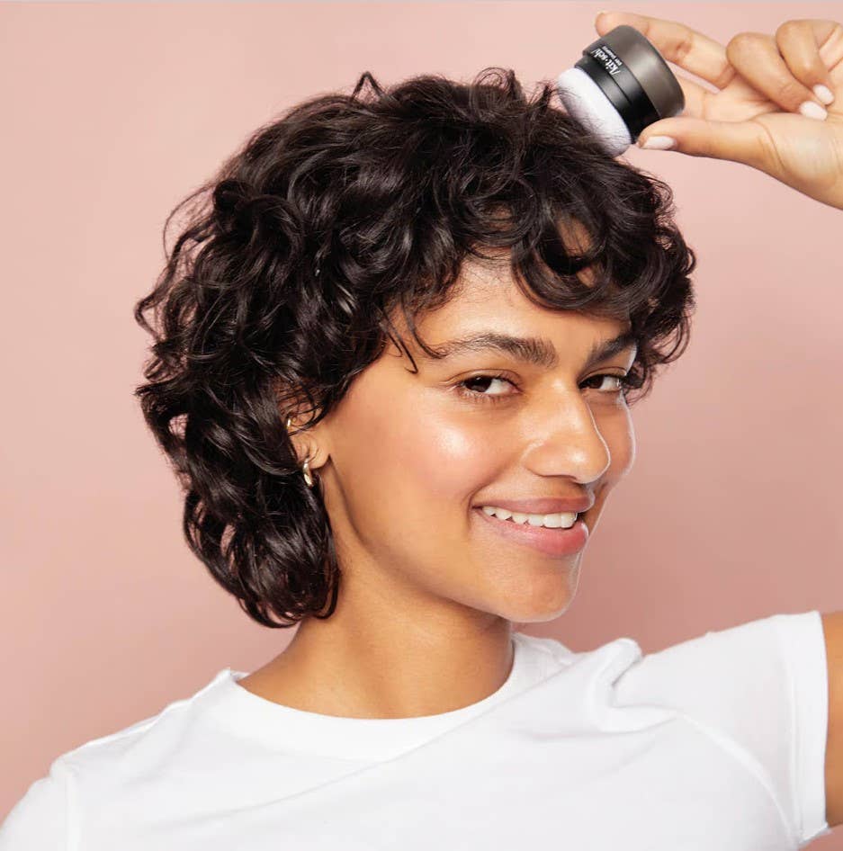 KITSCH Volumizing Rice Protein Dry Shampoo - Dark Tinted Powder