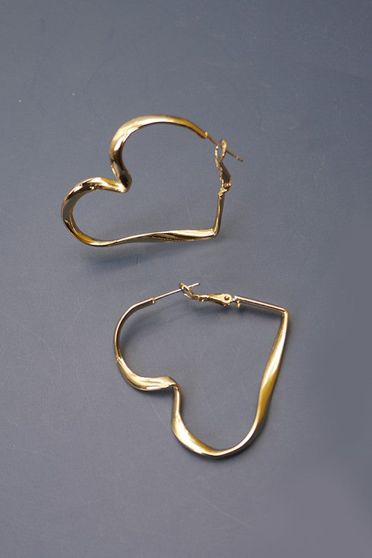 Swivel Heart Earrings (2 Colors!)