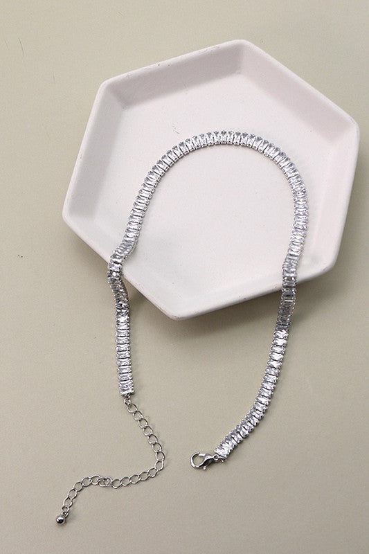 Genie Baguette Stone Necklace (2 Colors!)