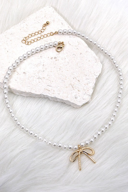 Amery Bow Pearl Necklace