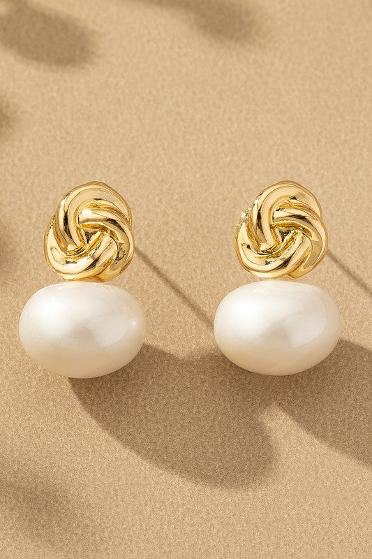 Ella Pearl Knot Earrings