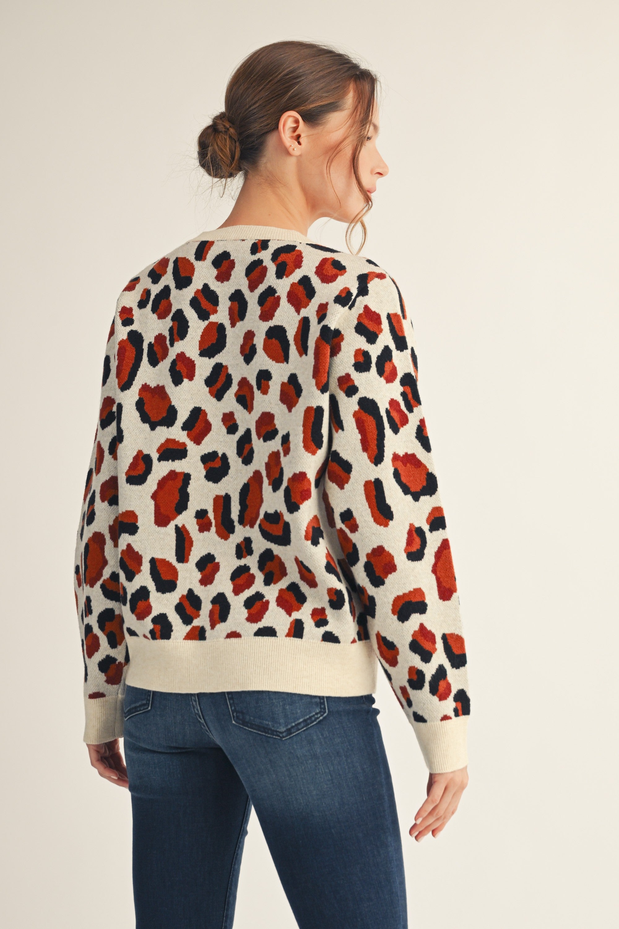 Barbara Leopard Cardigan Sweater (2 Colors)