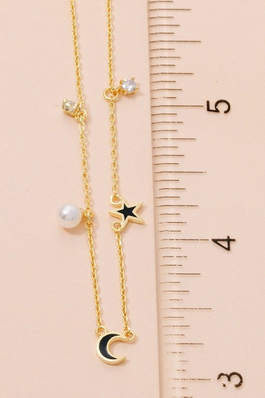 Sissie Moon Star Necklace