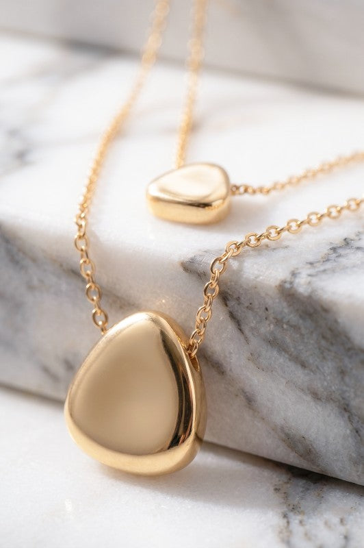 Binnie Pebble Pendant Layer Necklace (2 Colors!)