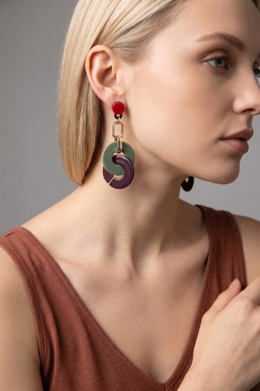 Besta Linear Drop Earrings