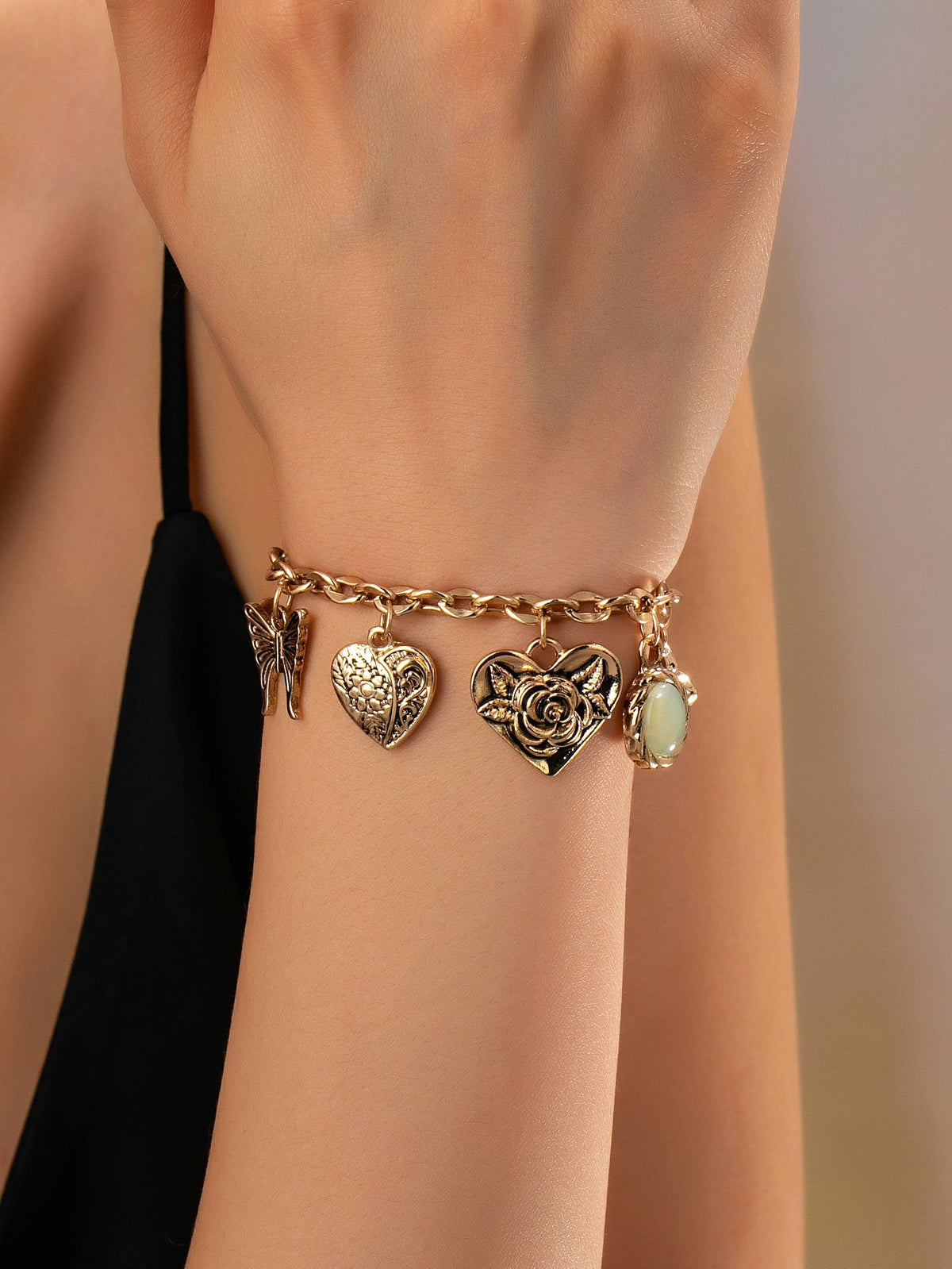 Cressa Gold Charm Bracelet