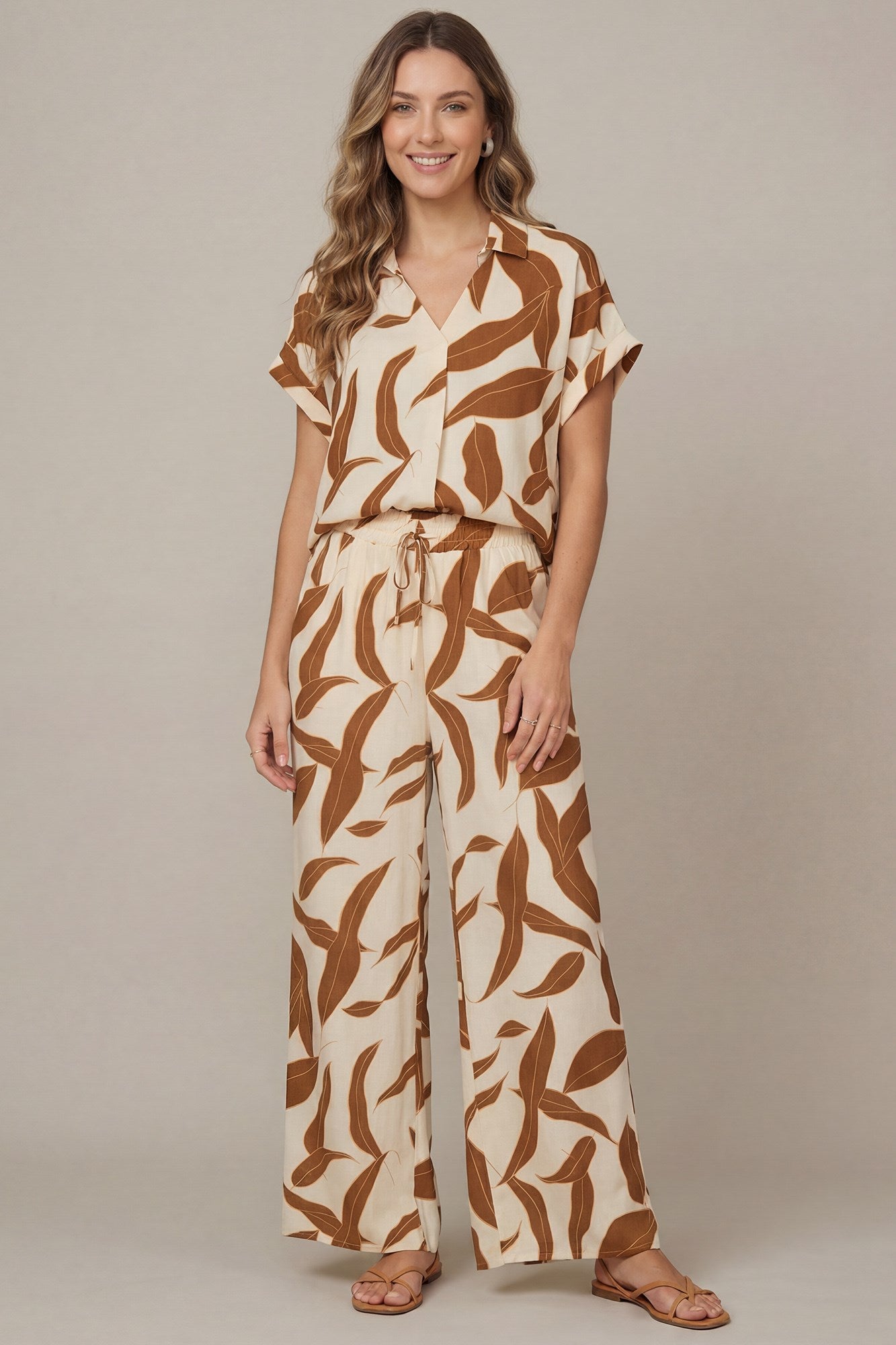 Styla Print Wide Leg Pants