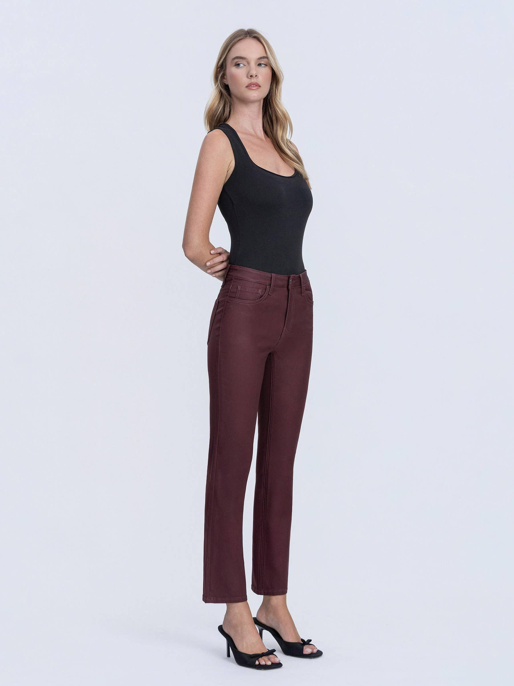 Vervet Winery High Rise Straight Jeans