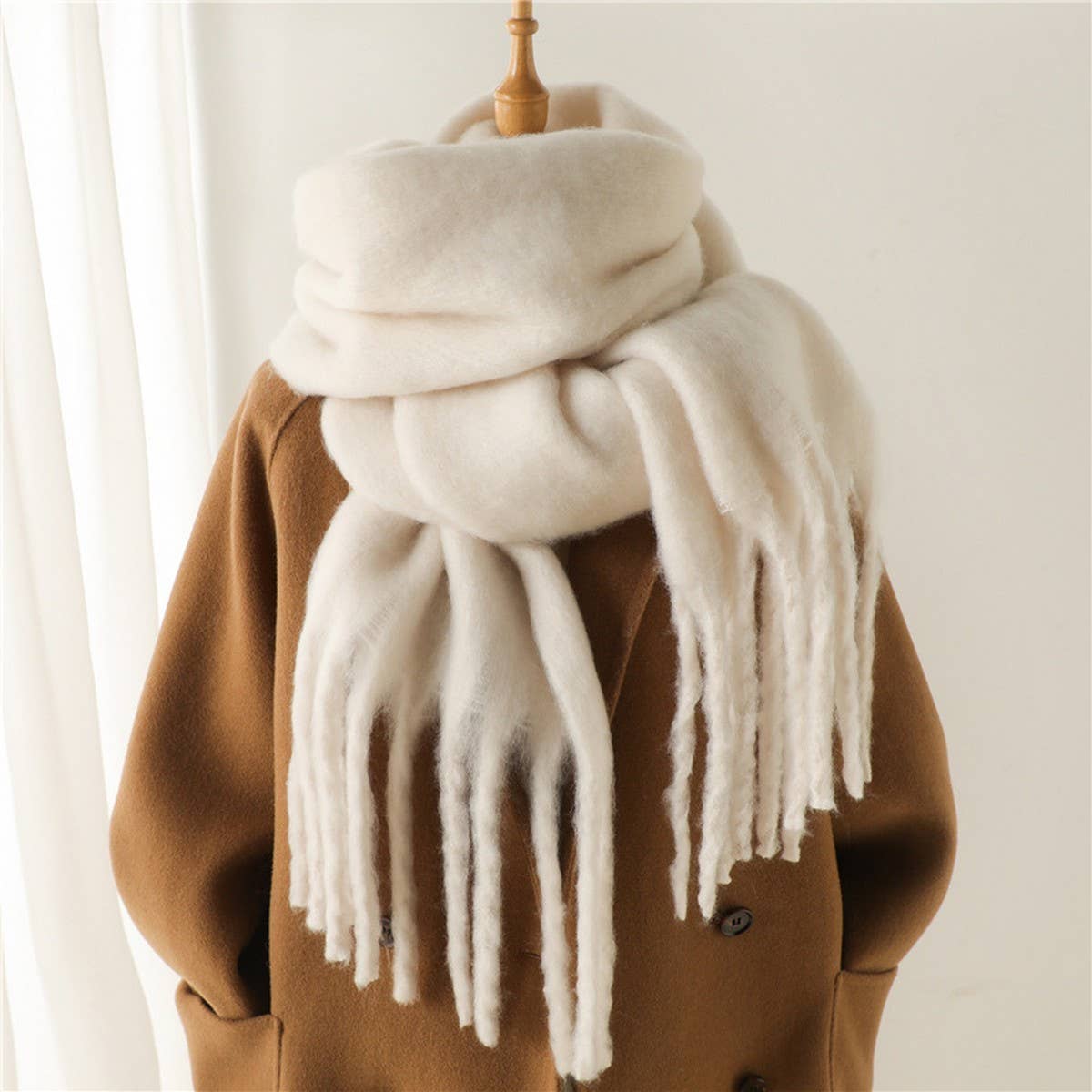 Binnie Mohair Tassel Scarf PREORDER (2 Colors!)