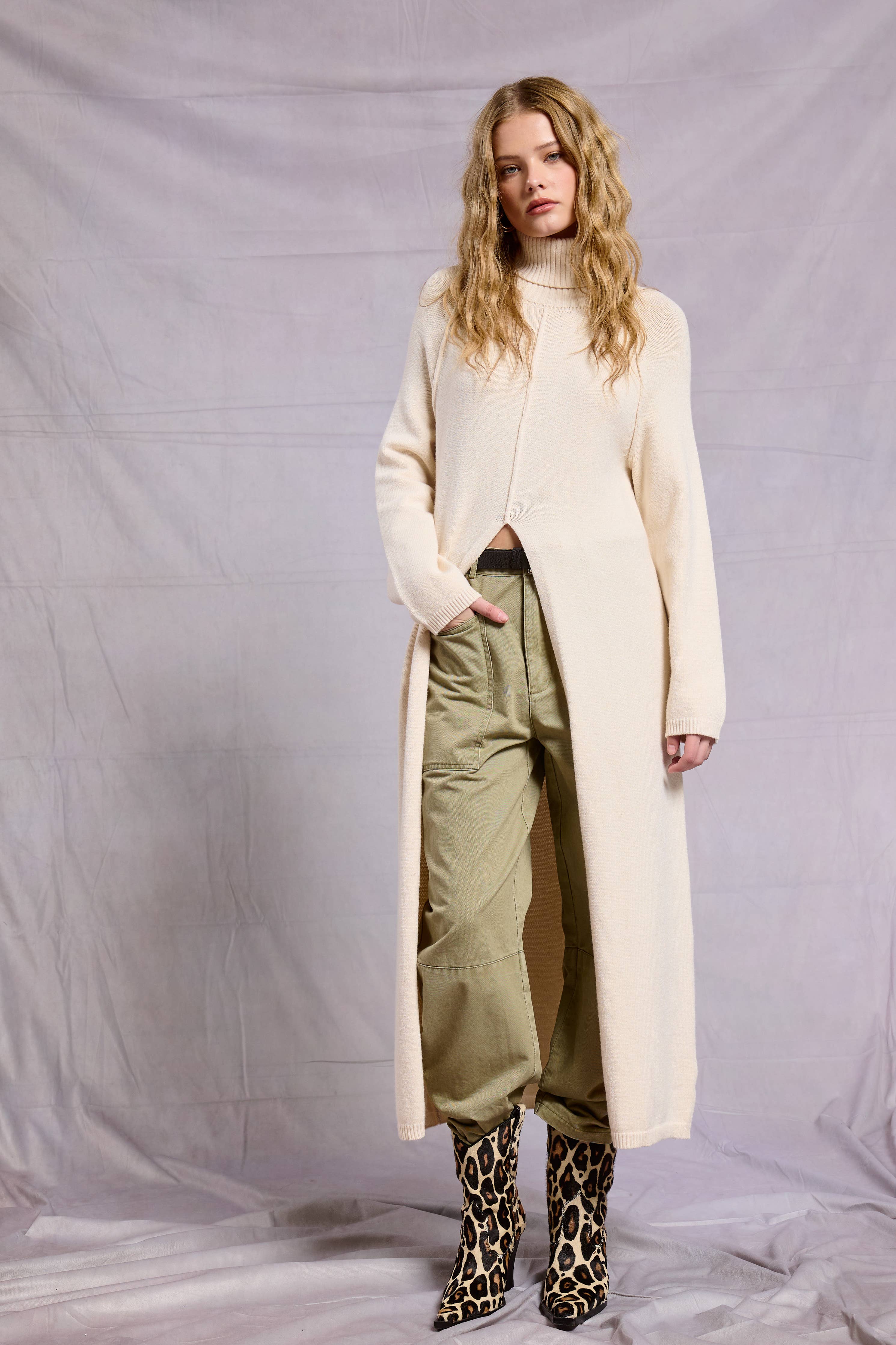 Vale Ribbed Turtleneck Tunic Sweater