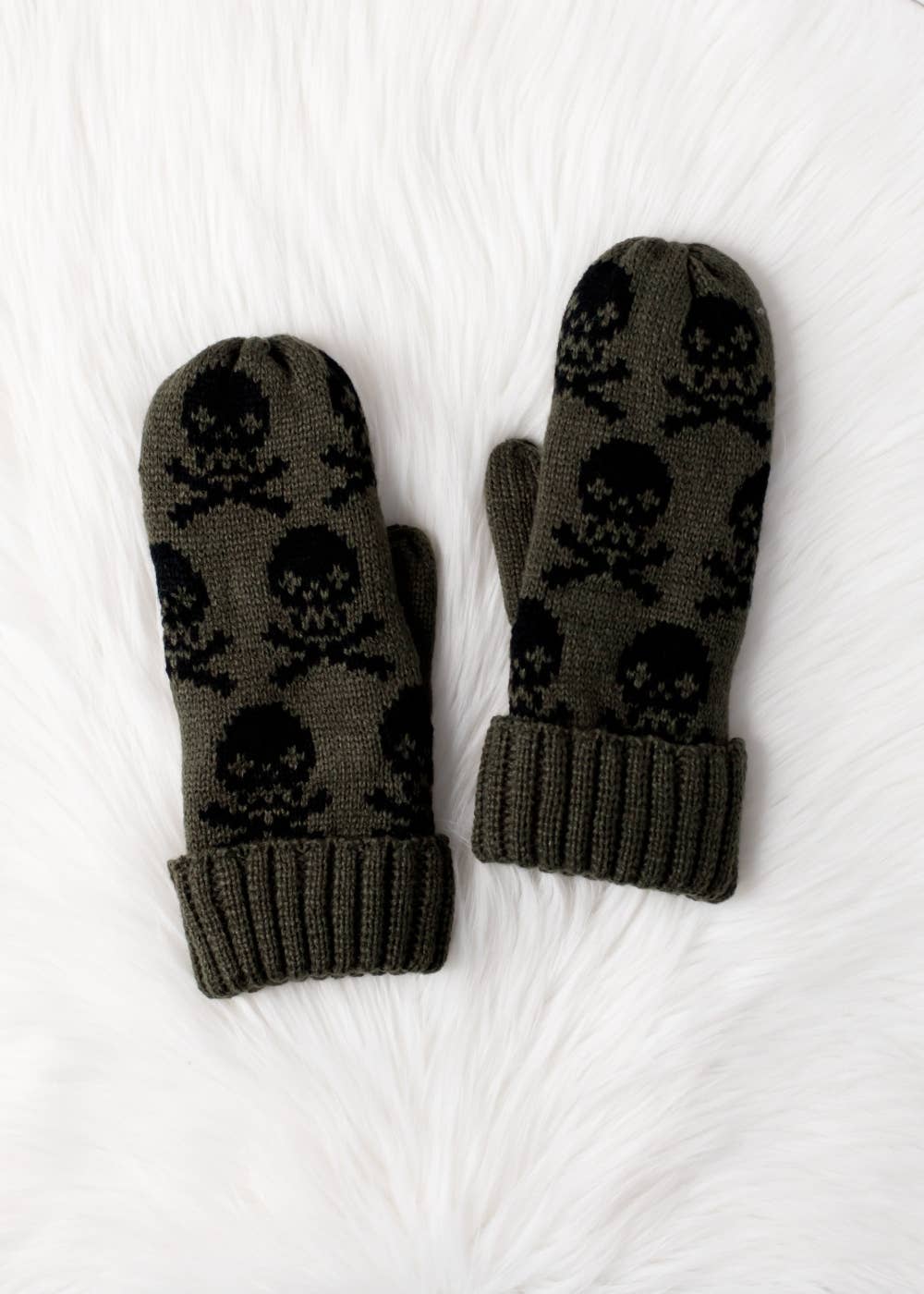 Willa Olive Skull Patterned Mittens