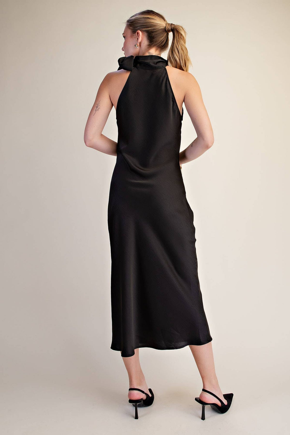 Chance Halter Dress Adjustable Tie Sleeveless Midi Length