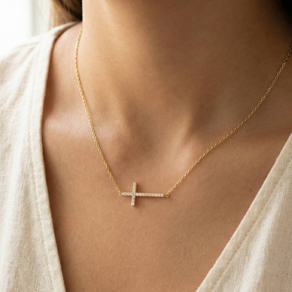 Stret Cross Jewel Pendant Necklace