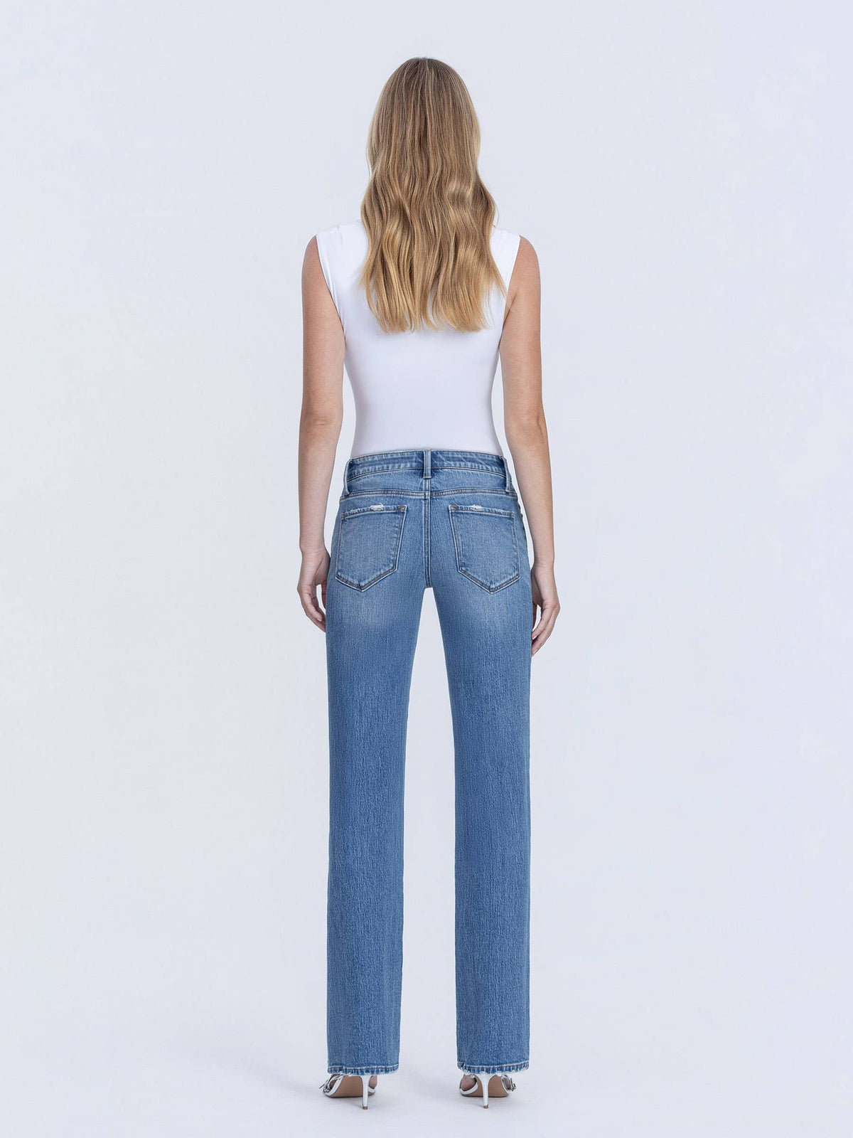 Vervet Dea Innovative Mid Rise Straight Jeans