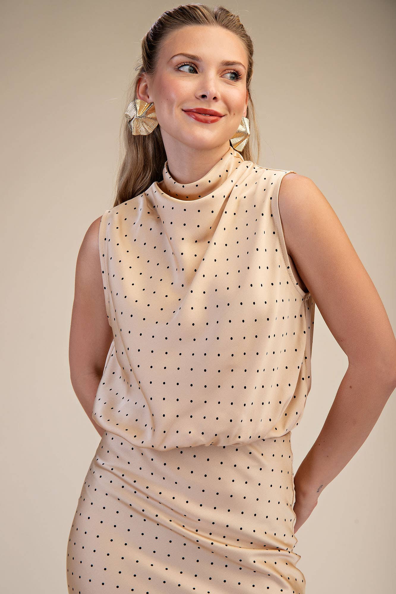 Mollie High Neck Sleeveless Top