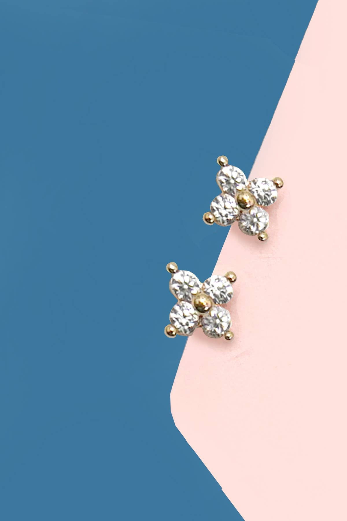Cava Stud Earrings (2 Colors!)