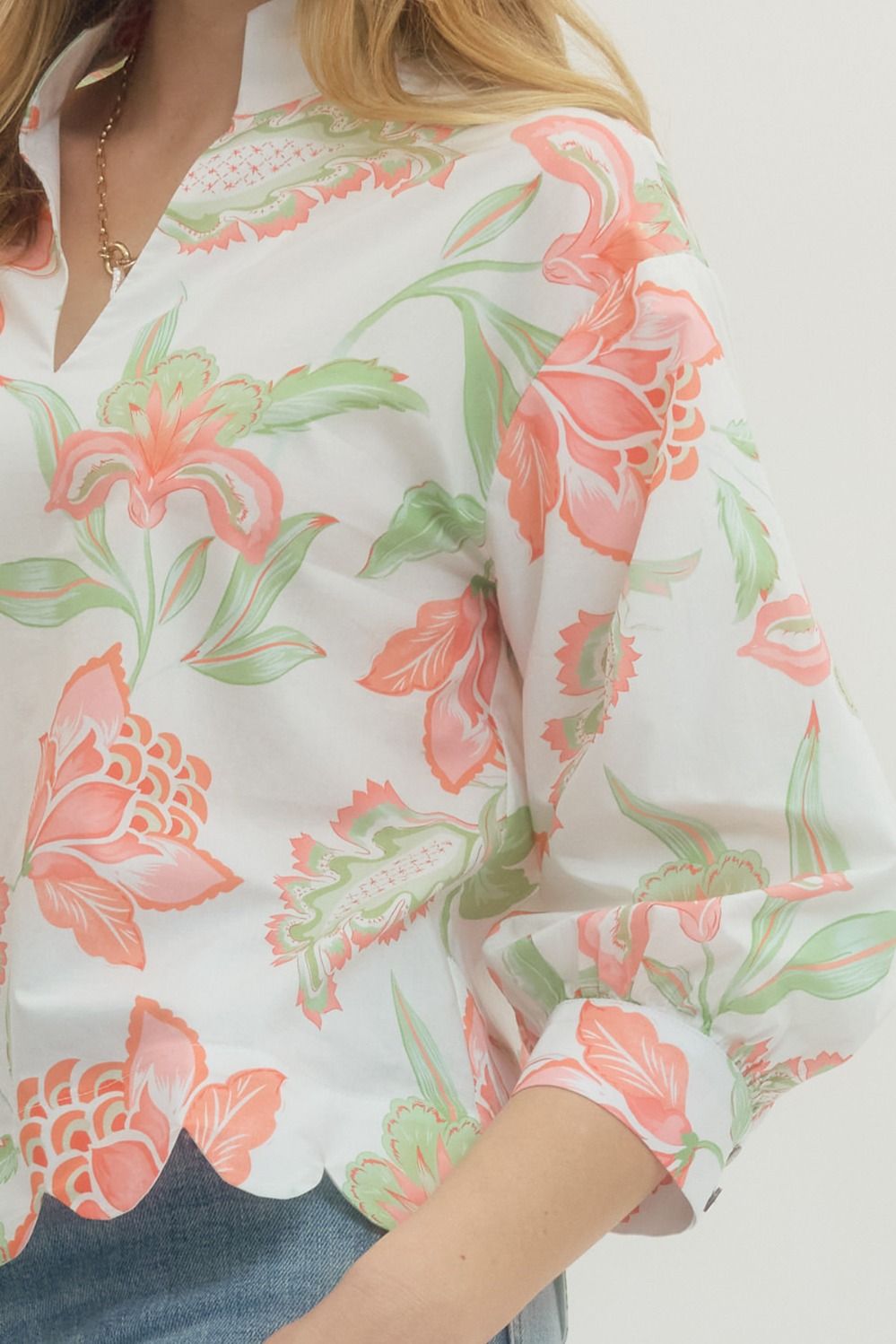 Rhonda Floral Scallop Blouse -In stores 3/13