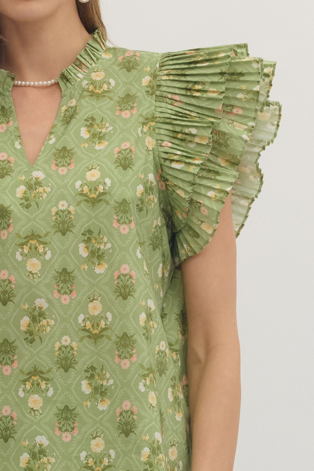 Entro Lilliana Floral Pleat Top